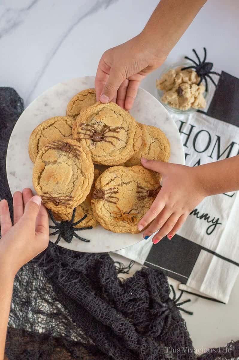 spider cookies for halloween