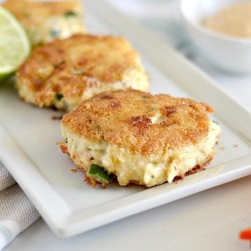Whole30 crab cakes that are gluten-free and easy to whip up. They are a fun change to typical Whole 30 eats. || This Vivacious Life #whole30 #glutenfree #crabcakes #healthyappetizers #thisvivaciouslife