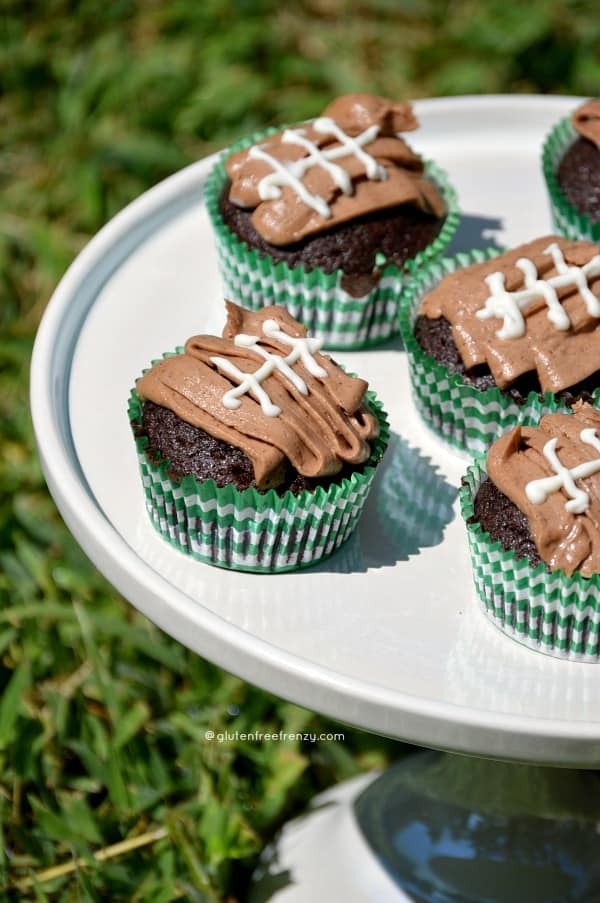 Football Cupcakes Gluten-Free | Gluten-Free Super Bowl Food | gluten-free appetizers and treats | gluten-free party food | gluten-free tailgate recipes | Super Bowl recipes | super bowl party ideas || This Vivacious Life #superbowl #partyrecipes #glutenfreepartyfood