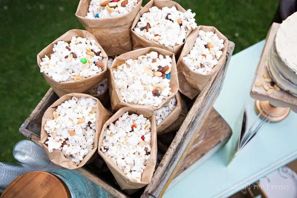 This little library party is a great way to promote literacy in your neighborhood. Delicious goodies including a trail mix piñata cake & popcorn, darling decor and instructions for building your own little library are all here!