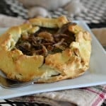 These green bean casserole galettes are divine! Our gluten-free Thanksgiving tablescape will wow all of your guests from both presentation to taste. Nobody would ever know it's all gluten-free! Let us show you how to play the perfect hostess this Thanksgiving. glutenfreefrenzy.com