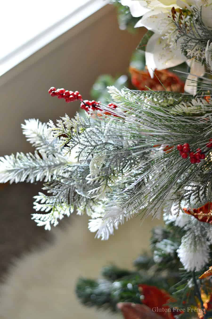 Drab to Fab Christmas Tree that can be done on a dime