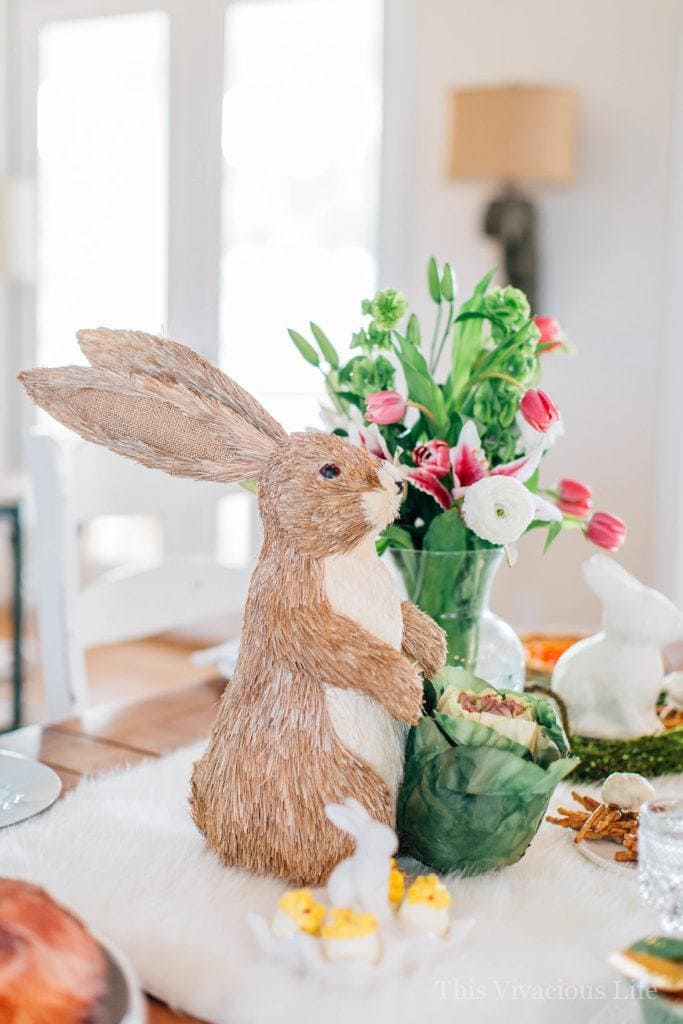 This white house Easter party is bright and full or Springtime cheer. | Easter party ideas | Easter party decorations | Easter party ideas for kids | Easter party for adults | gluten-free Easter recipes | gluten-free Easter party recipes || This Vivacious Life #easterparty #easterdecor #glutenfreeeaster