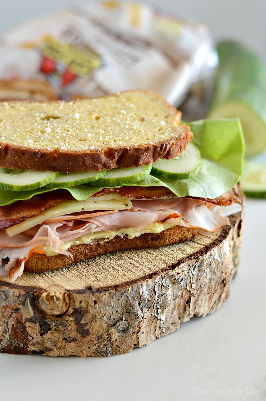 Big, Buff & Cheesy Gluten-Free Sandwich | gluten free lunch ideas | gluten free sandwich recipes | lunch recipes gluten free | easy gluten free recipes | how to make a gluten free sandwich | homemade gluten free sandwich recipes || This Vivacious Life