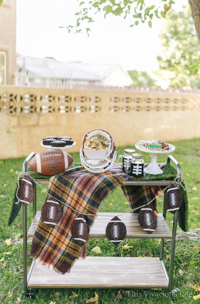 Ladies Night Football Party for Your Next Girls Night | football party ideas | tailgating party tips | gameday party ideas | gameday tips and tricks | how to host a football party | hosting a tailgating party | tailgate party tips || This Vivacious Life