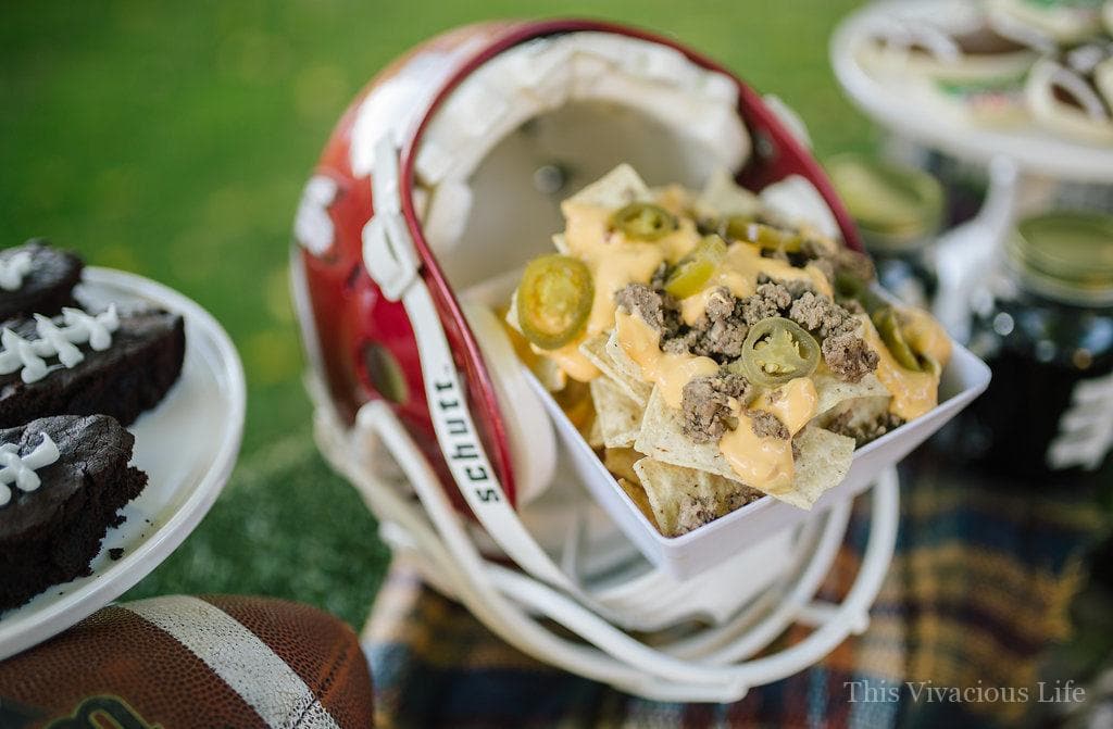 Ladies Night Football Party for Your Next Girls Night | football party ideas | tailgating party tips | gameday party ideas | gameday tips and tricks | how to host a football party | hosting a tailgating party | tailgate party tips || This Vivacious Life