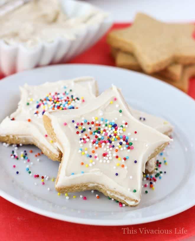 These are the BEST gluten-free Christmas treats from around the web. Everyone will love them!
