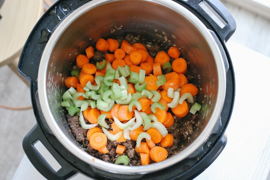 This instant pot hamburger soup is a fantastic go to dinner that can be made in under 30 minutes.