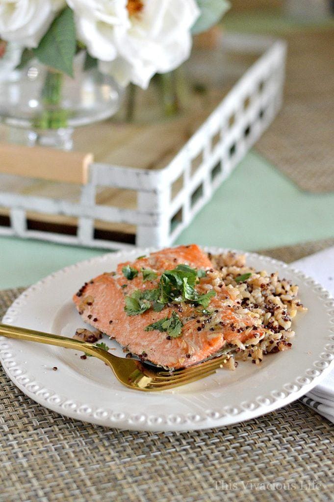 One Pan Honey Ginger Salmon with Brown Rice and Cilantro | easy dinner recipes | gluten free dinner recipes | one pan dinner recipes | gluten free seafood recipes | healthy dinner recipes || This Vivacious Life #onepandinner #glutenfreedinner #salmonrecipe