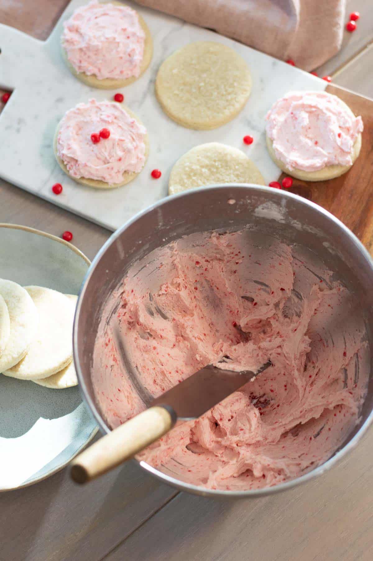 red hot sugar cookies frosting