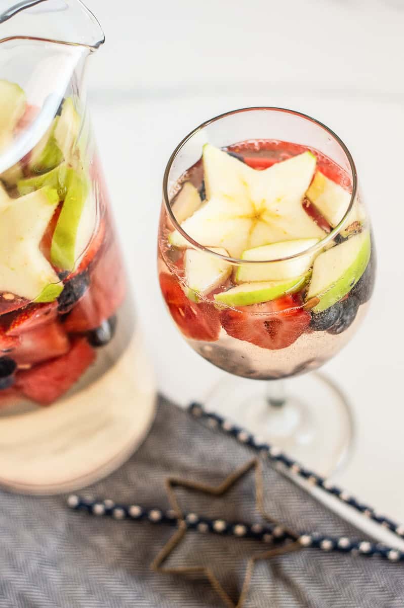 Wine glass with fruit in star shapes
