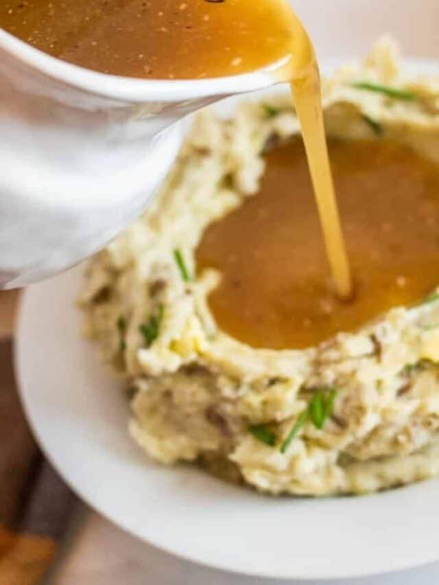 Gluten Free Gravy being poured