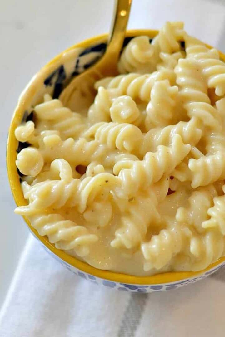 Gluten-Free Mac and Cheese in a bowl
