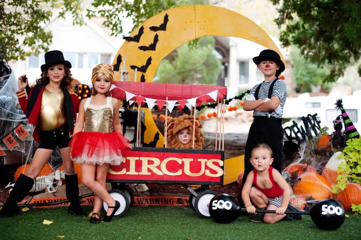 Kids in circus themed costumes