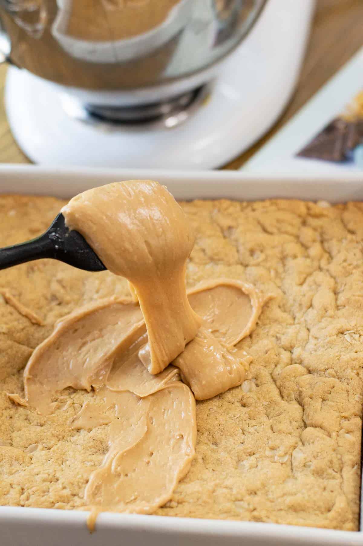 peanut butter frosting on peanut butter bars