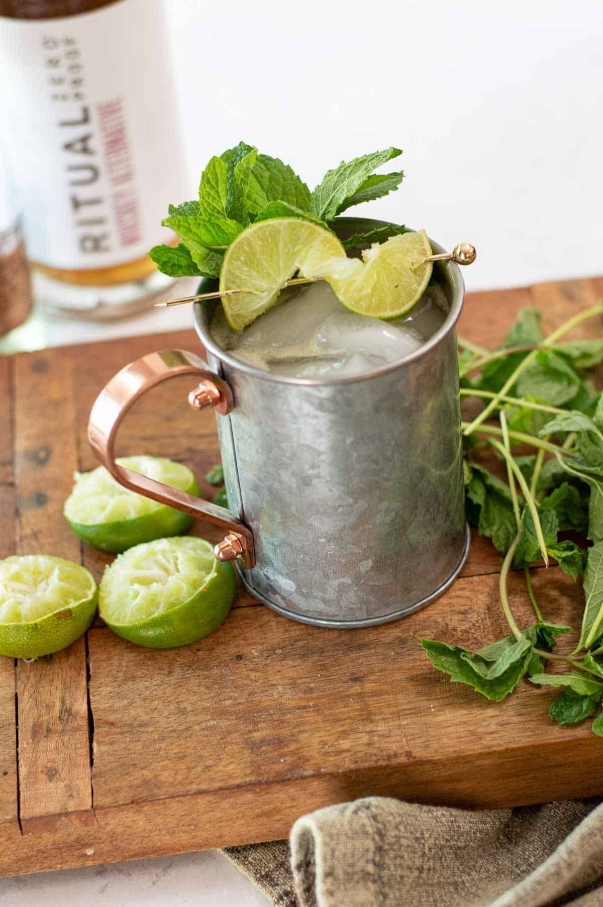 ginger beer mocktail with limes and mint