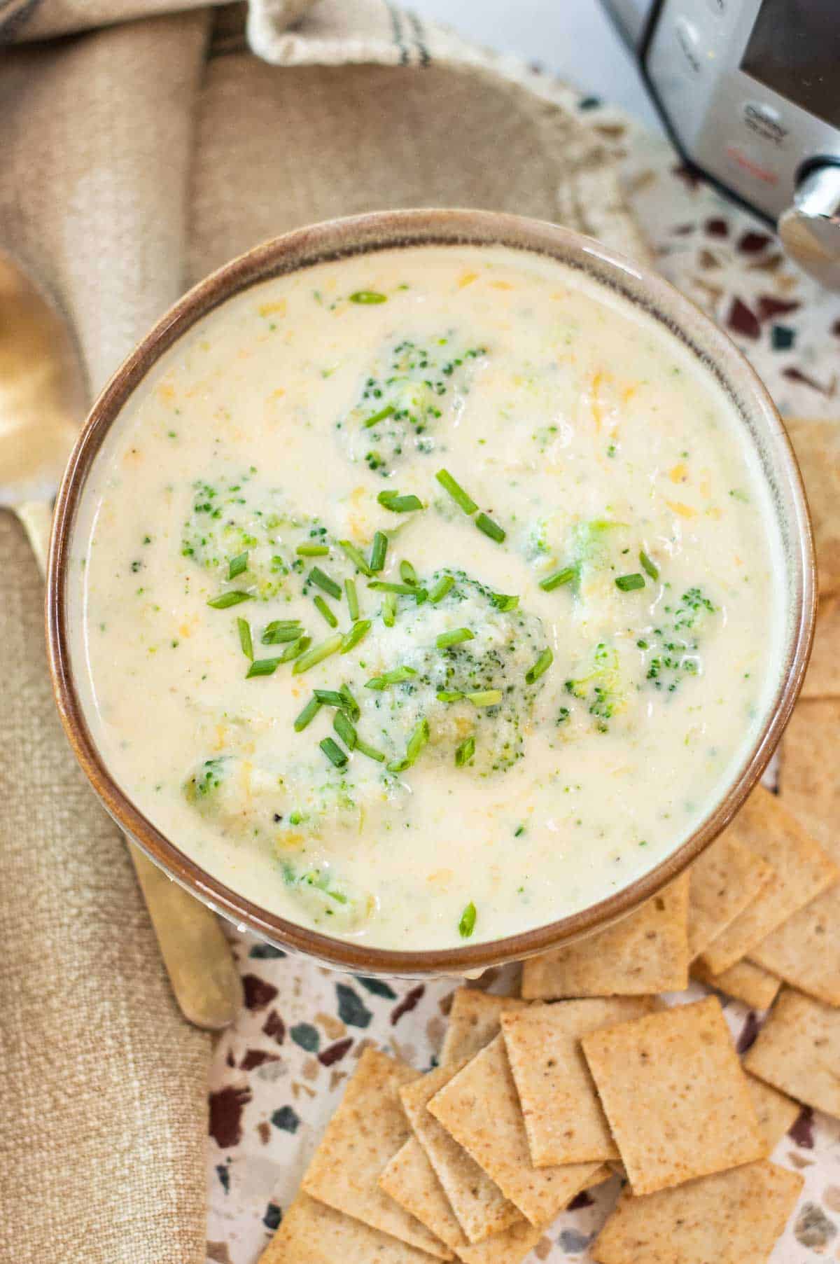 Broccoli cheese soup recipe in instant pot