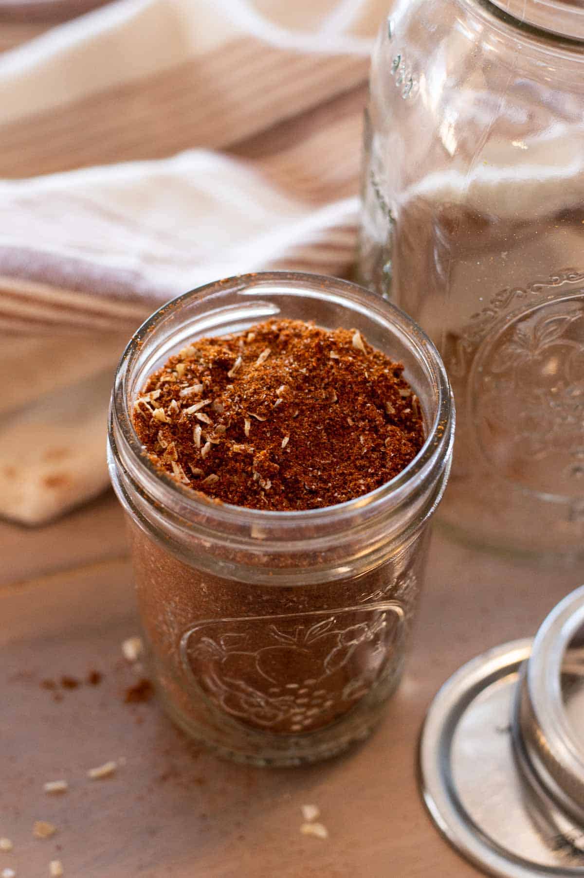 Easy Gluten-Free Chili Seasoning Mix (Made In Minutes!), Recipe in 2023