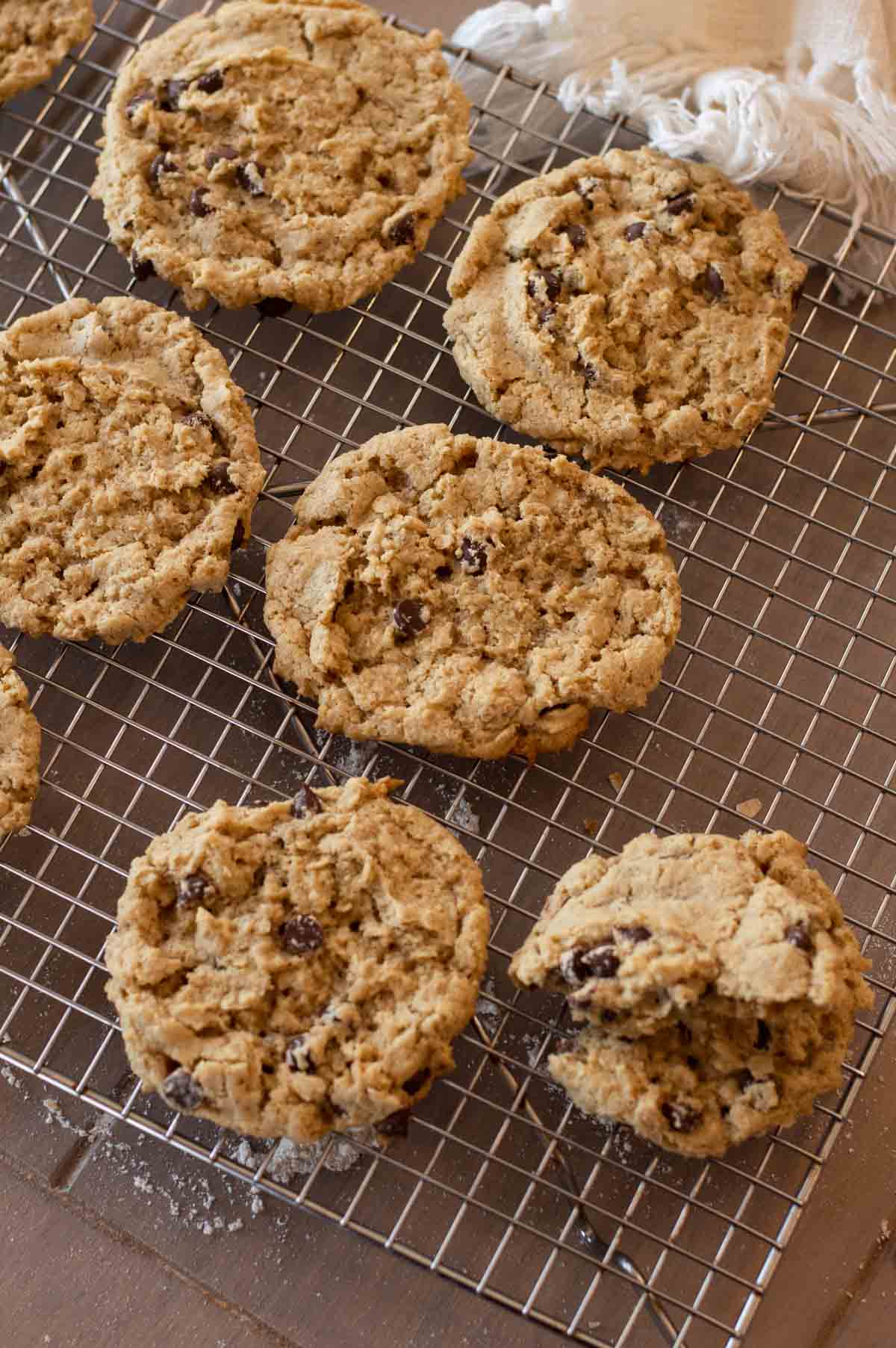 vegan oatmeal chocolate chip cookies on a wire rack